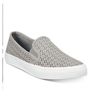 Sperry Seaside Perforated Slip on sneakers
